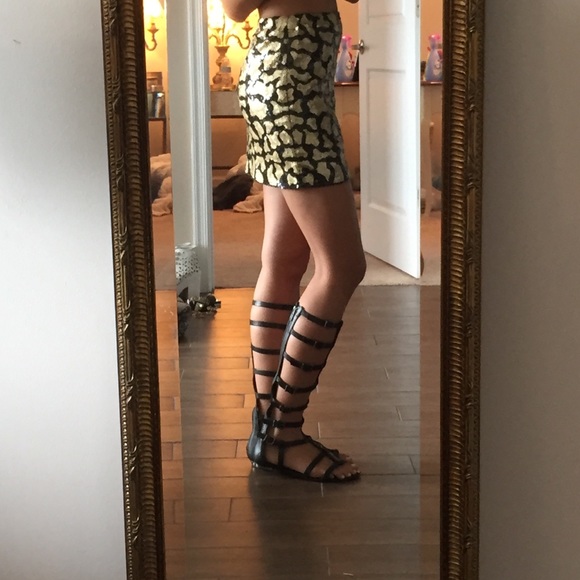 LF Leopard sequin skirt - never worn w tags - Picture 4 of 4