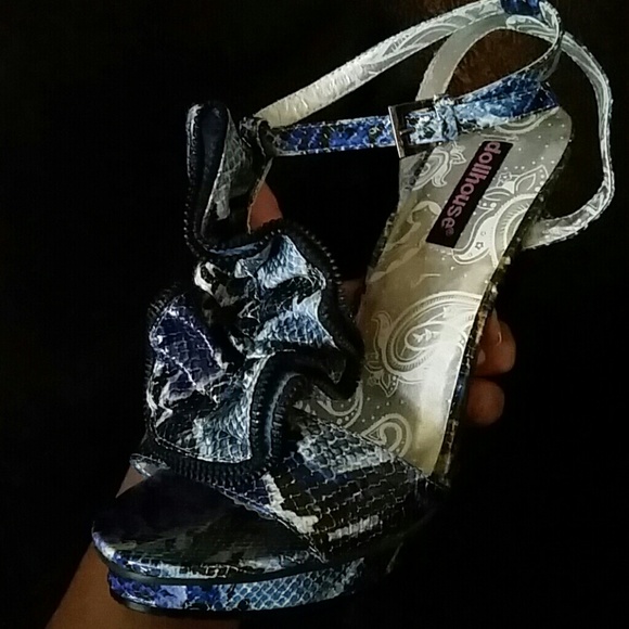 Dollhouse shoes - Picture 3 of 3