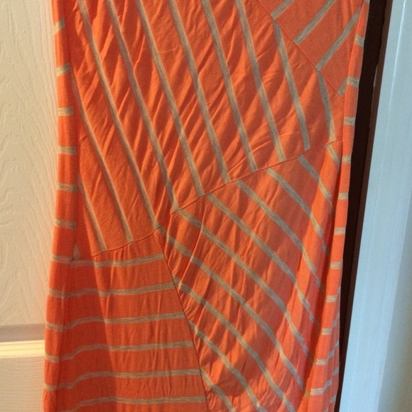 Maxi Dress - Picture 2 of 4