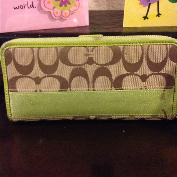 Coach wallet - Picture 2 of 2
