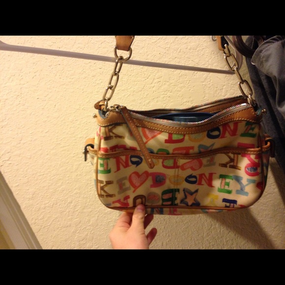 Cute purse - Picture 2 of 2