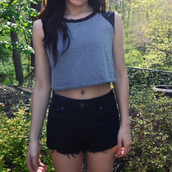 ❌SOLD❌Forever 21 crop top