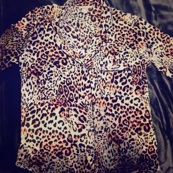 VS Leopard Silk Night Shirt - Picture 3 of 3
