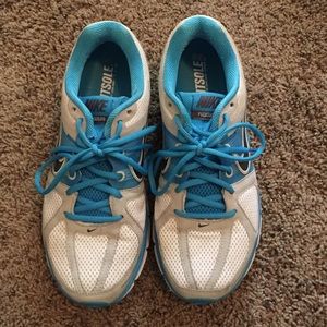 Nike Pegasus tennis shoes