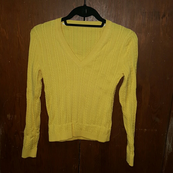 Yellow sweater