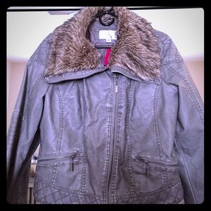 ➡️Ladies Grey leather look Jacket⬅️