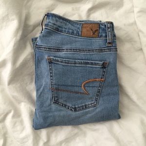 AEO Lightwash Jeggings