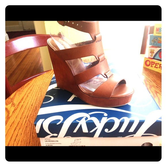 Lucky Brand Roselyn Shoe