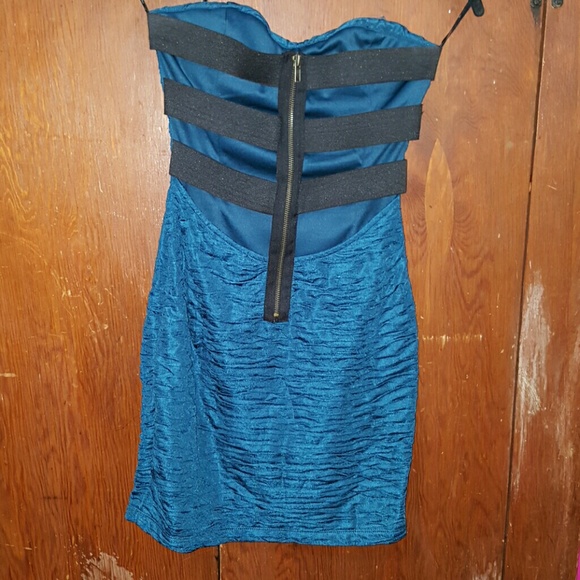 Sweetheart strapless dress - Picture 2 of 3