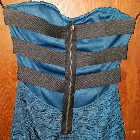 Sweetheart strapless dress - Picture 3 of 3