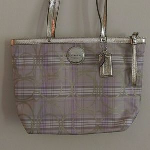 Authentic Coach tote