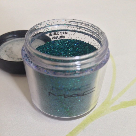 Mac Jewel Marine glitter!!