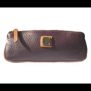 Dooney & Bourke  Cosmetics Case