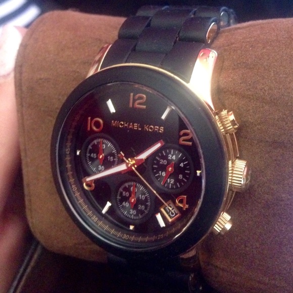 💯💎 AUTHENTIC MICHAEL KORS BOYFRIEND WATCH