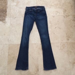❌ SOLD ❌ Lucky Brand Denim Bootcut Jeans Sz 25L