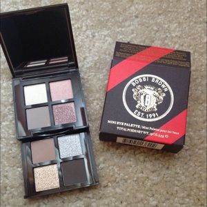 Bobbi Brown mini eye palette