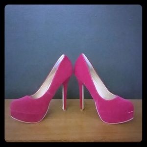 Colin Stuart heels