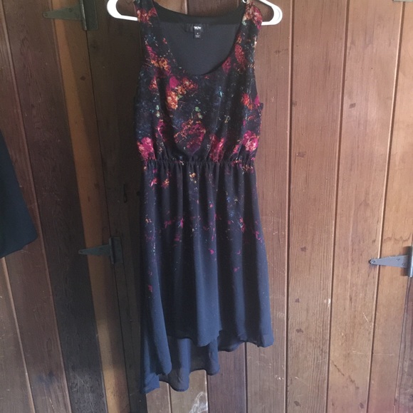 hi-lo dress