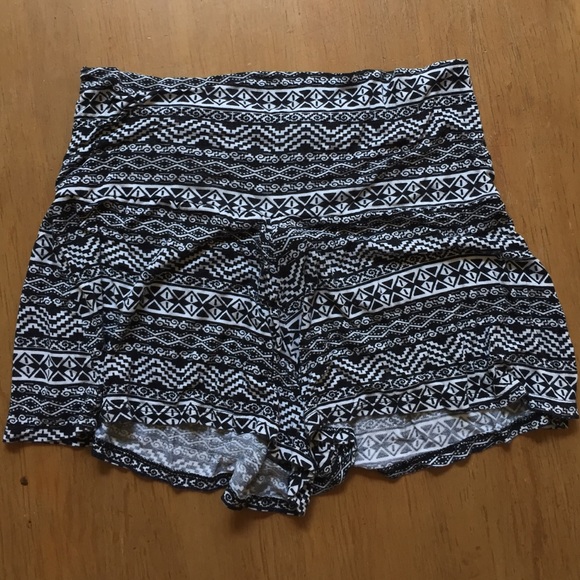 Soft tribal print shorts