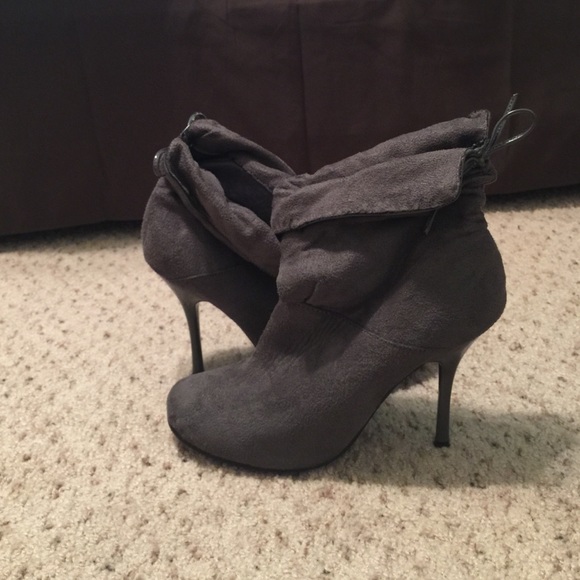 Grey heels