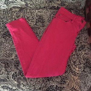 Hot pink Cropped Skinnies!! 💗💗❤️