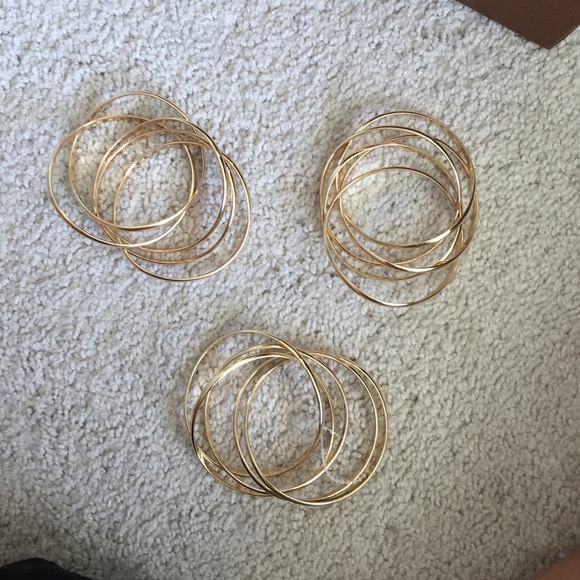 Gold bangles - Picture 3 of 4