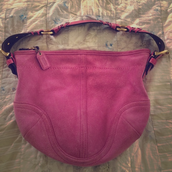 Super cute HAWT PINK Coach bag!
