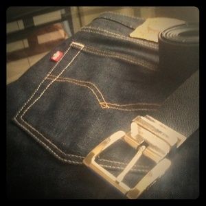 Brand new Levi's ,MK belt for show
