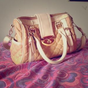 Super cute mid sized purse