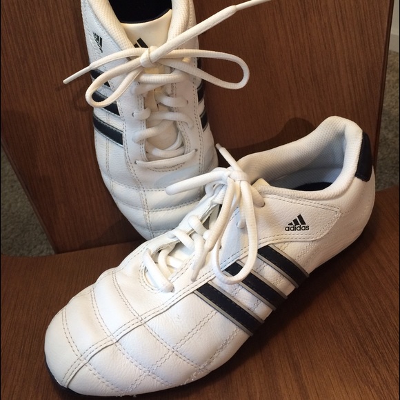 Adidas Sneakers