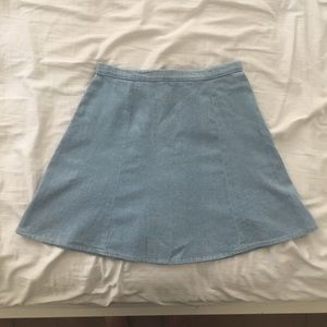 NWT MUST GO LULU DENIM SKIRT