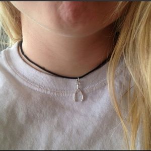 Wishbone choker type necklace
