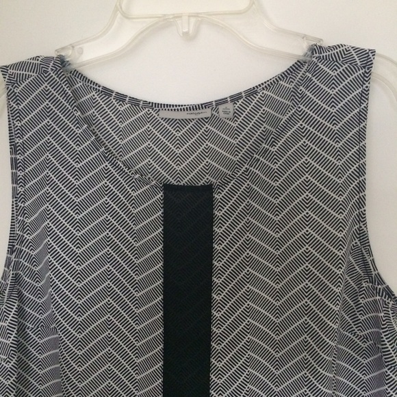 🎉🎉 Halogen Sleeveless Blouse - Picture 2 of 2