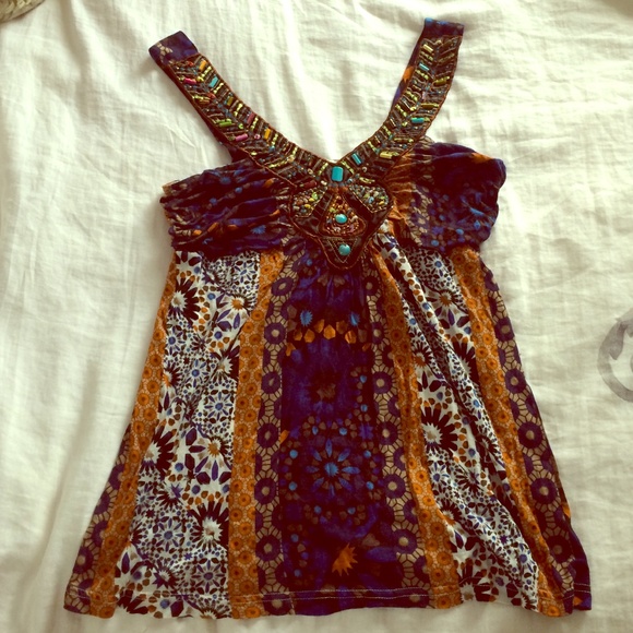 Sleeveless top