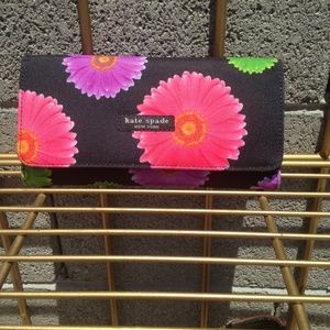 Kate Spade Floral Wallet