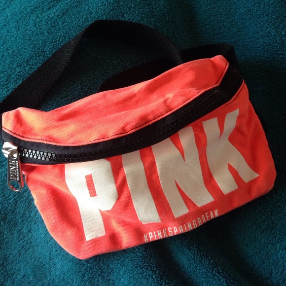 Victoria's Secret Pink fanny pack!