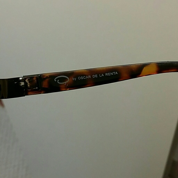 Oscar De La Renta Sunglasses