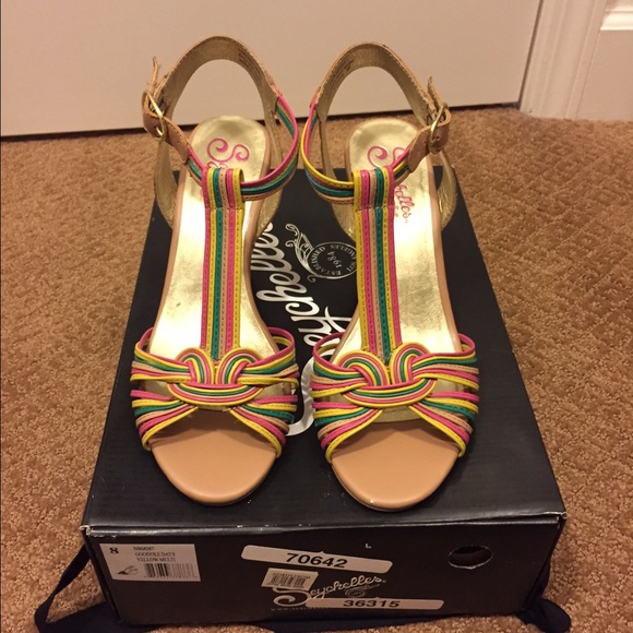 Seychelles wedges