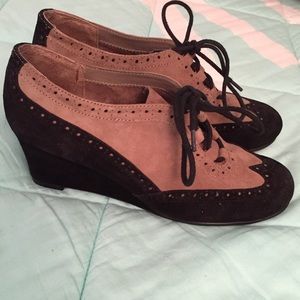 Wedged Oxfords **WILL GLADLY TAKE OFFERS**