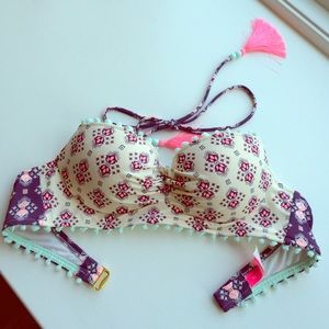 Victoria's Secret bikini
