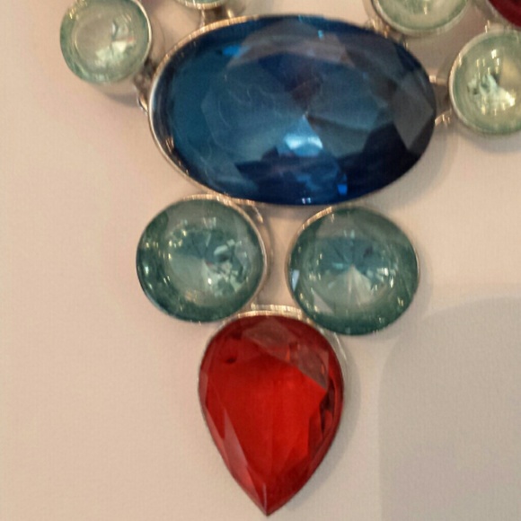 Necklace - Picture 2 of 2