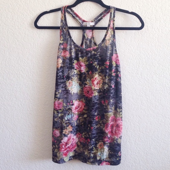 SOLD/Floral Tank Top 🌸 - Picture 1 of 4