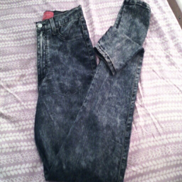 AKIRA Denim