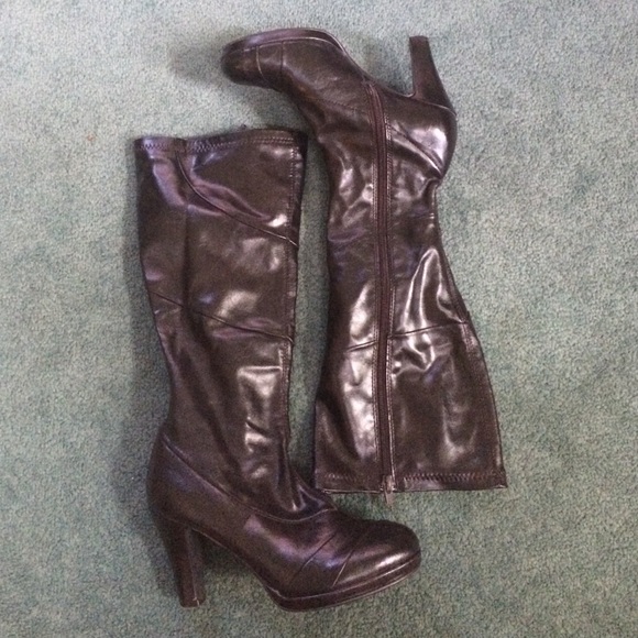 Mudd Sabrina Boots