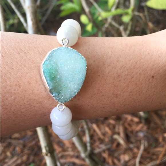 Jewelry - Sea Green Agate Druzy Bracelet