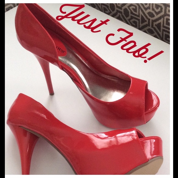 Bundle for Kandyse Red Patent LeatherPeepToeHeels - Picture 2 of 4