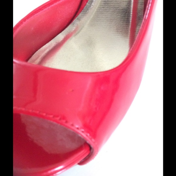 Bundle for Kandyse Red Patent LeatherPeepToeHeels - Picture 4 of 4