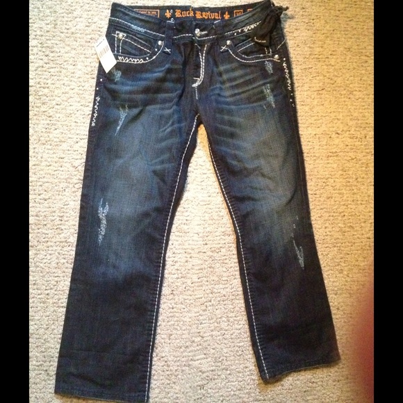 Women's Rock Revival New with Tag Capri jeans sz30