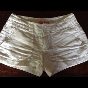 Island company white linen shorts, XS