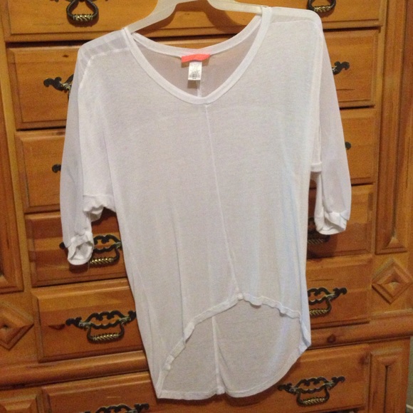 Sheer white oversized shirt 💙💙
